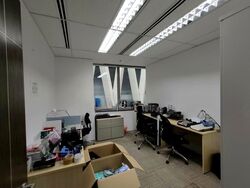 Robinson 112 (D1), Office #602216161